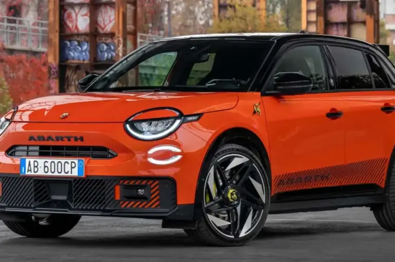 Abarth, Alfa Romeo e Lancia: le elettriche potenti e quasi invisibili di Stellantis