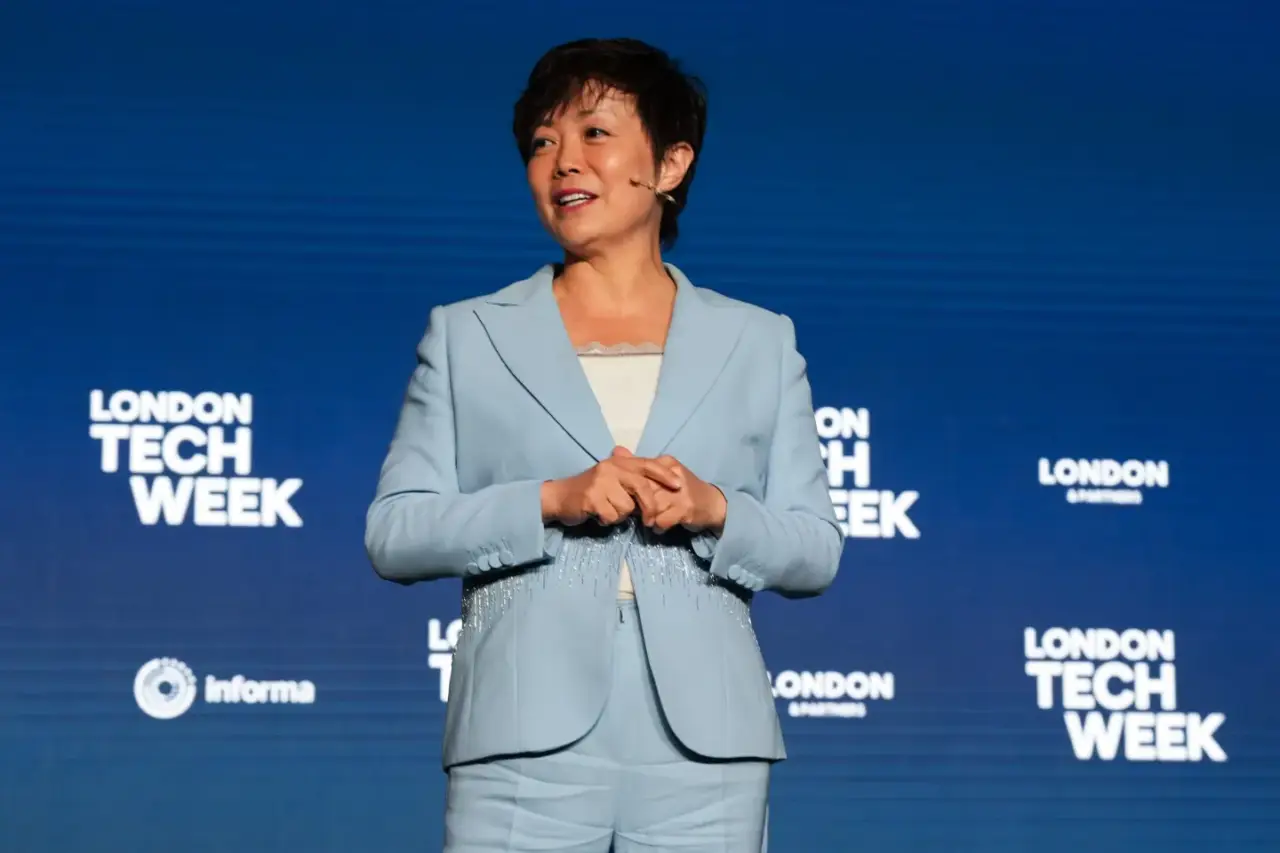 BYD, stella li
