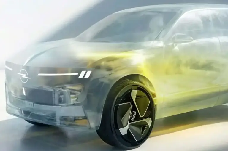 Nuovo crossover Opel: il primo frutto dello strano matrimonio con Leapmotor