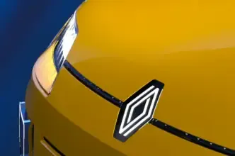 renault logo badge
