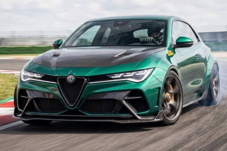 Alfa Romeo HH GTA: così potrebbe essere una compatta sportiva del Biscione da 370 CV