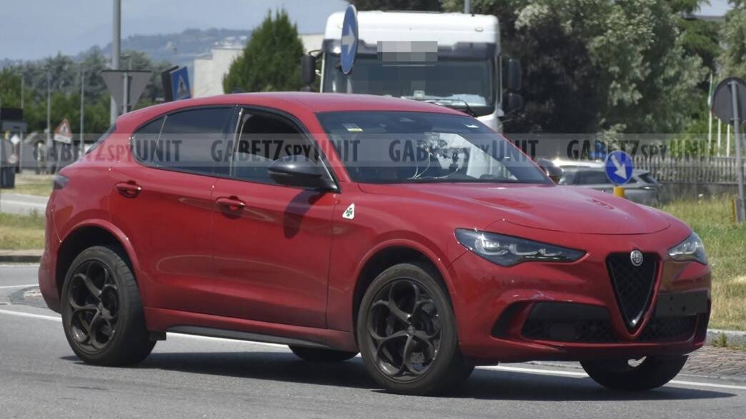 Alfa Romeo Quadrifoglio MY27