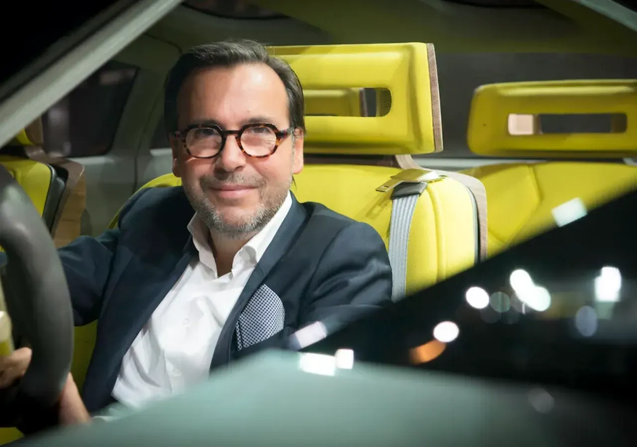 Arnaud Belloni, fiat