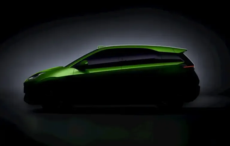 La nuova BYD Dolphin Surf cresce, praticamente non è più una city car