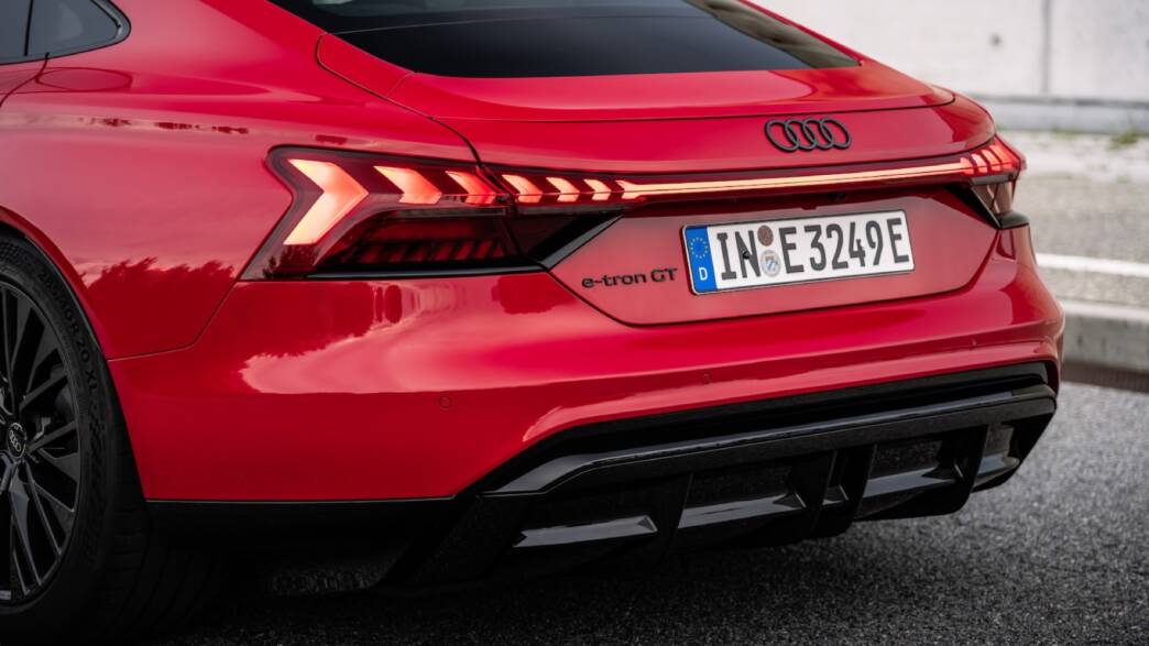 audi e-tron GT