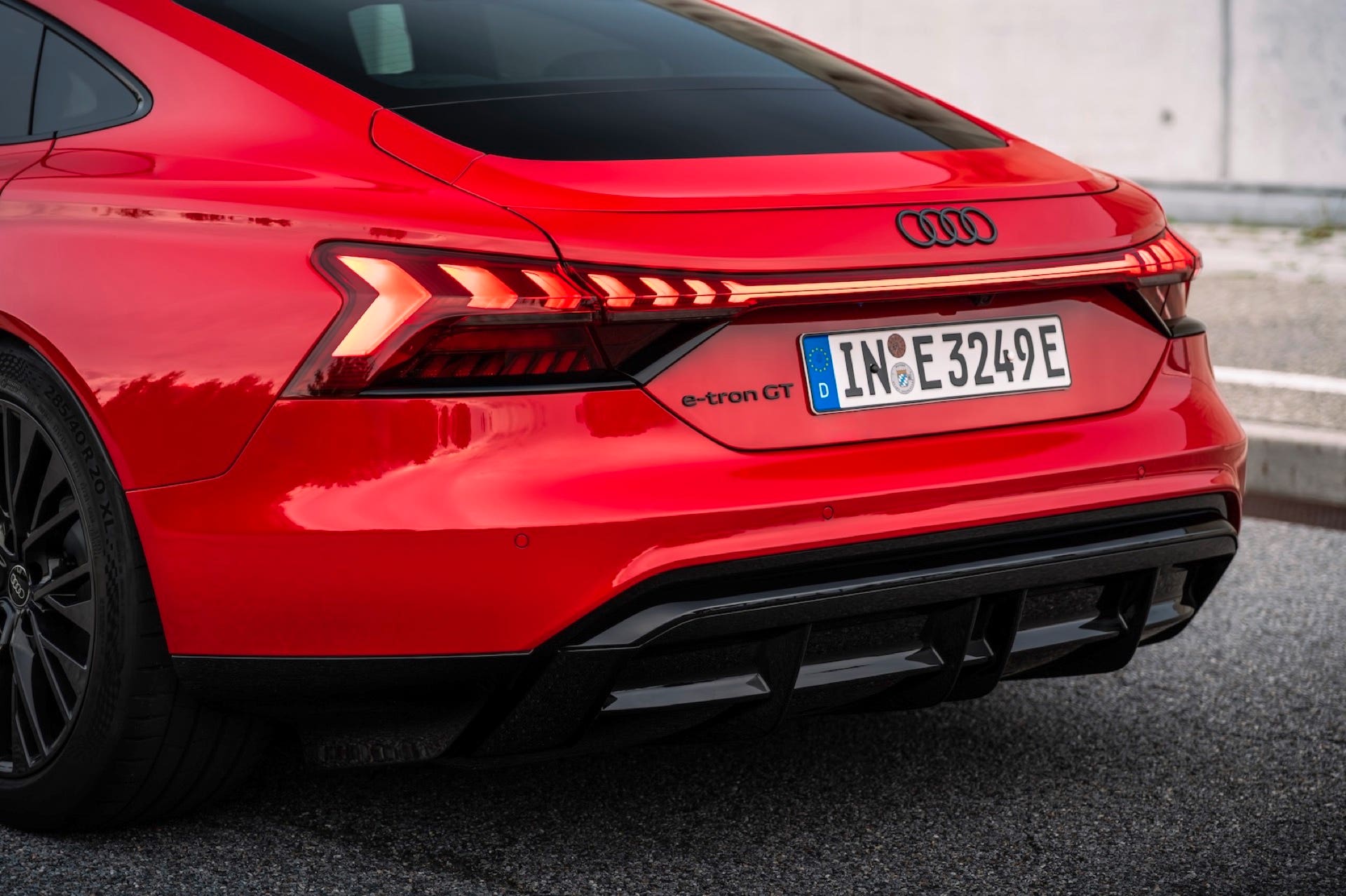 audi e-tron GT