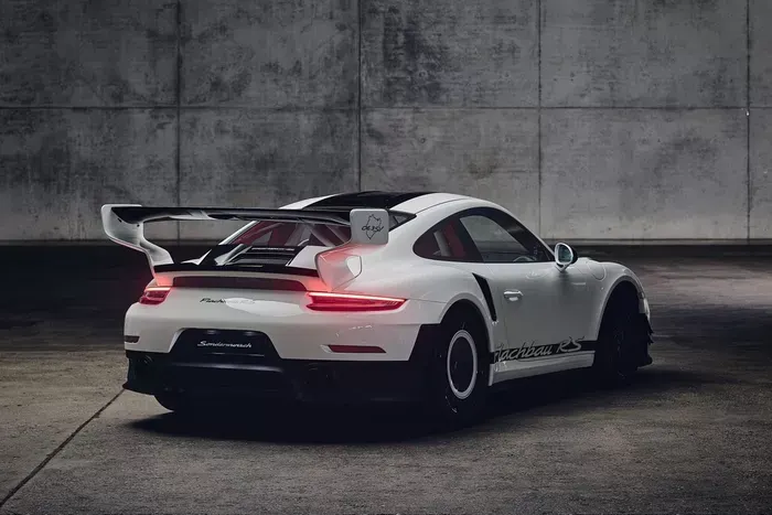 Porsche Flachbau RS