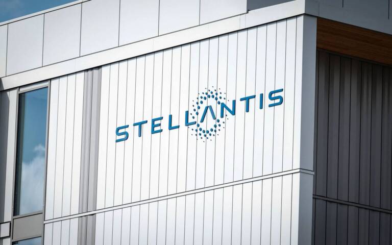 Stellantis vuole tenere in piedi tutti i 14 brand: quali rischiano di cadere