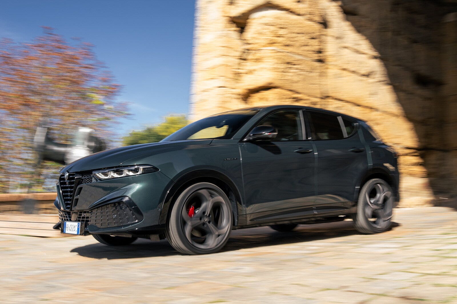 Alfa Romeo Tonale ibrida