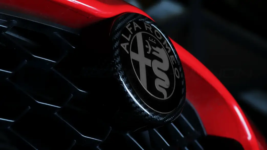 alfa romeo badge