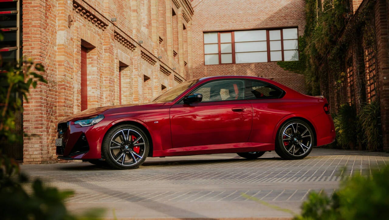 BMW M2401 xDrive