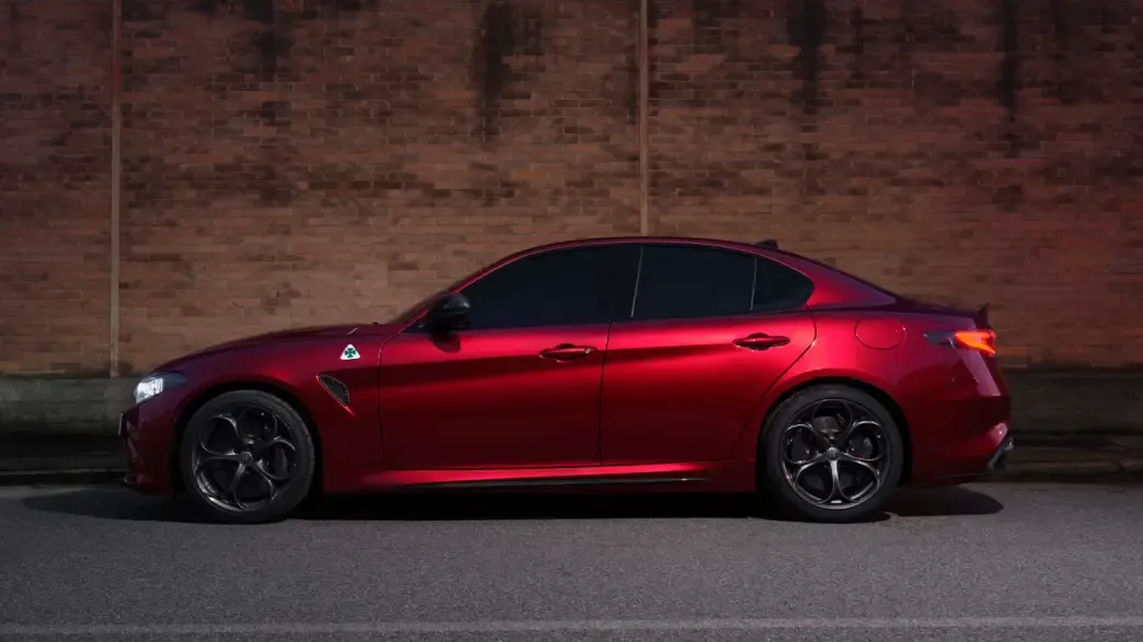 alfa romeo giulia quadrifoglio