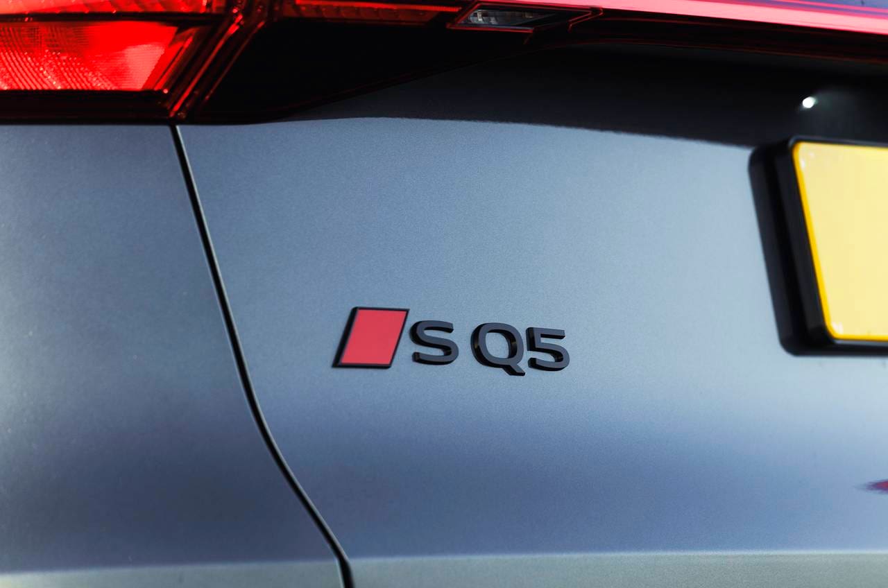 audi badge SQ5