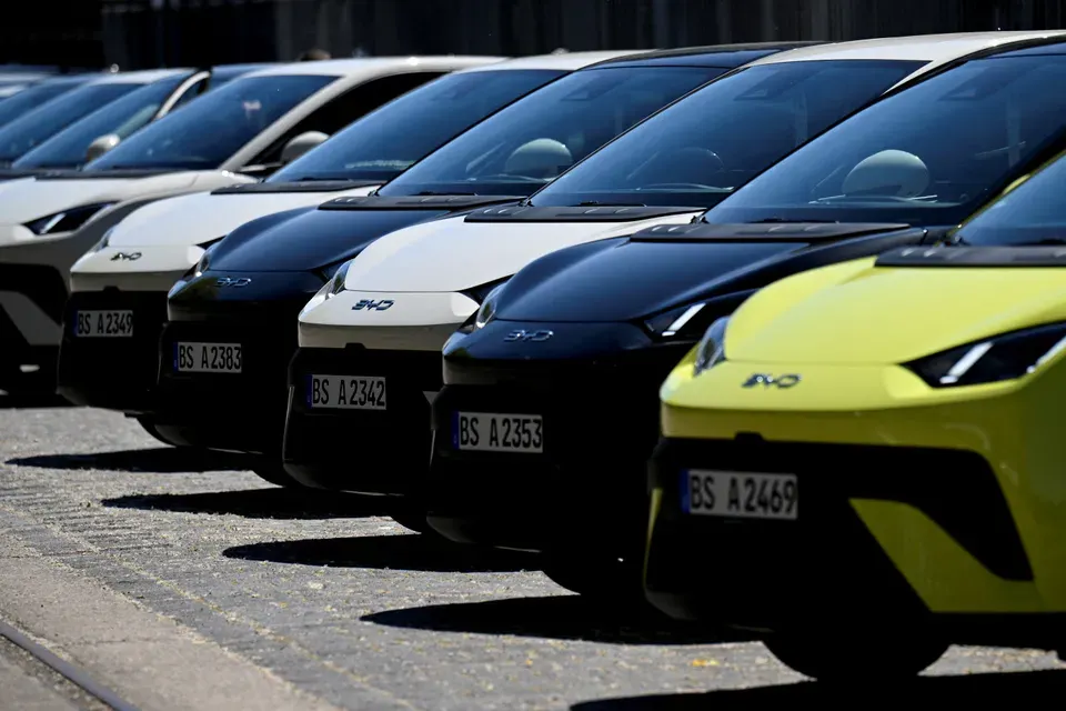 flotta auto cinesi BYD