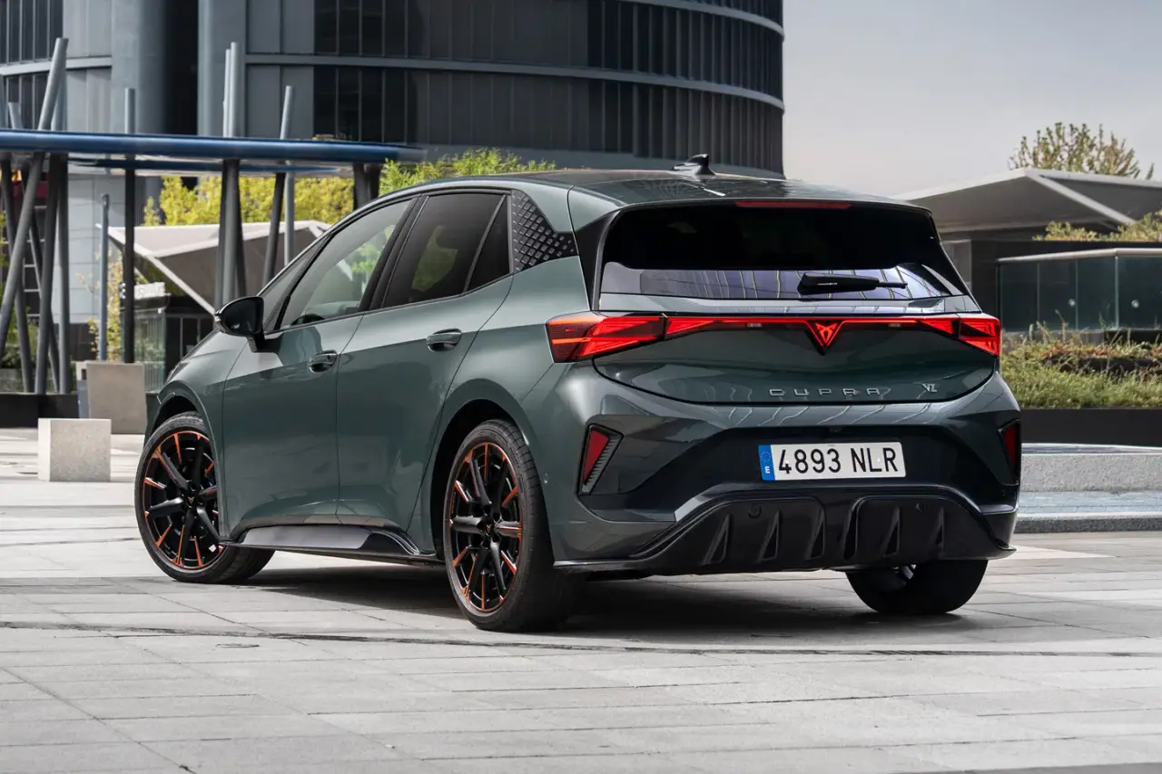 cupra born 2026