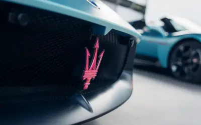 maserati badge